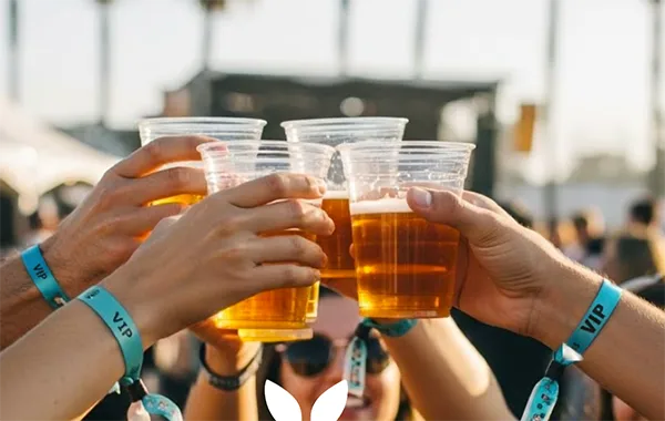 vip-cheers Fans Cheering Craft Beer